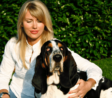 Hanne with a dog